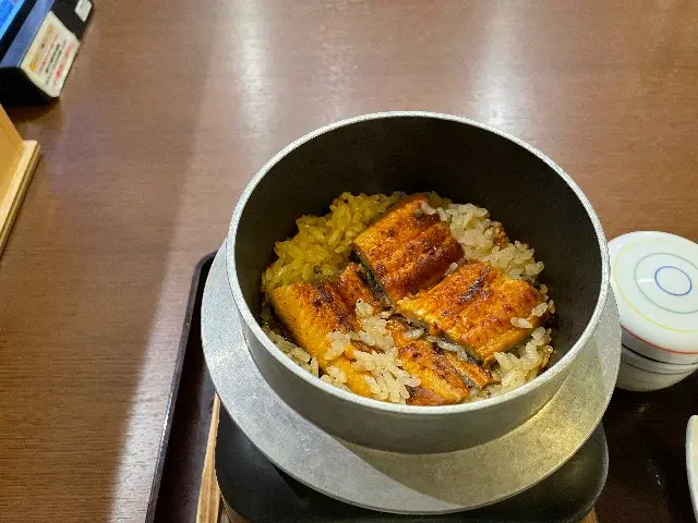 うなぎの釜飯